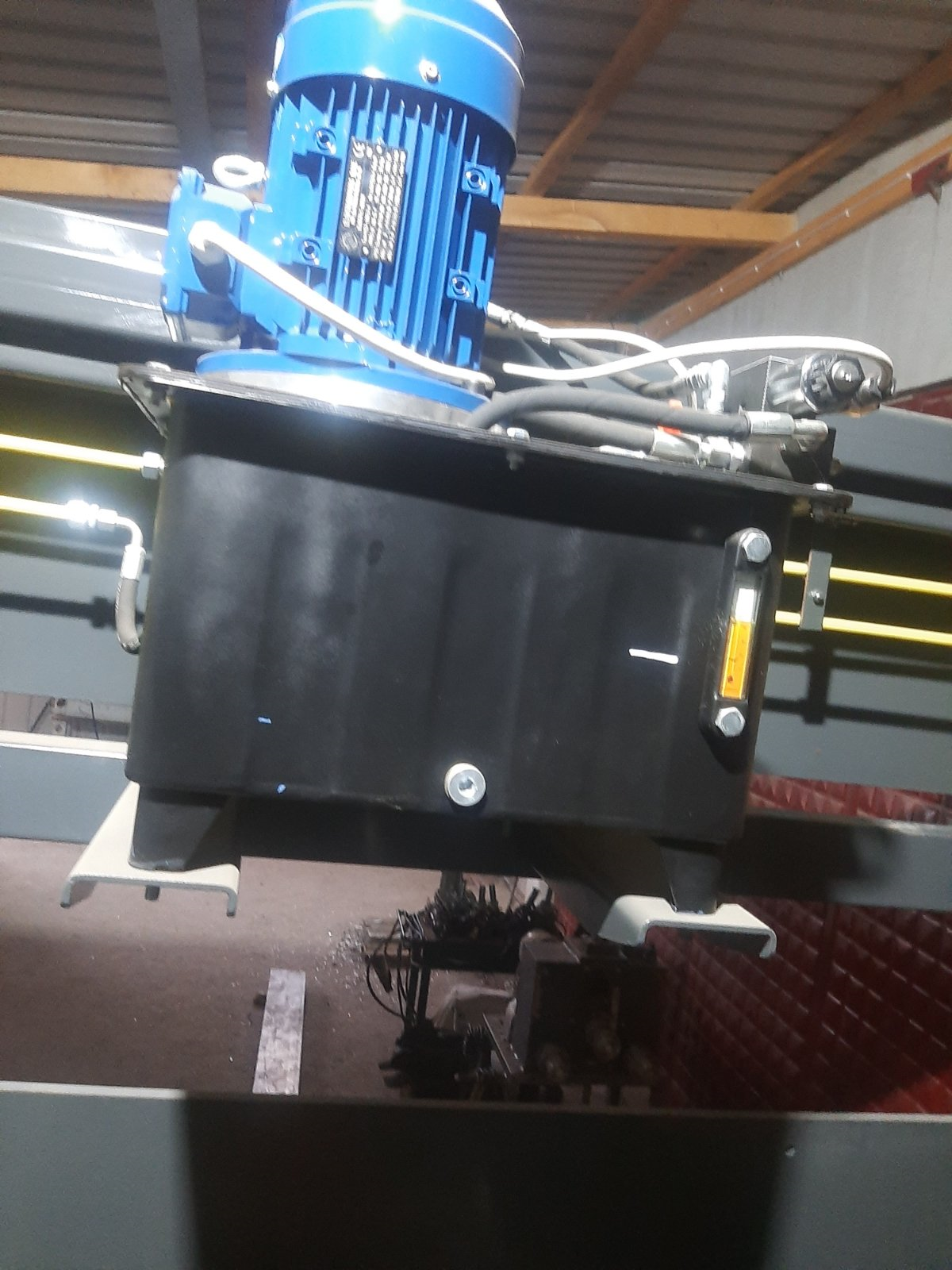 Za savijanje raznih profila